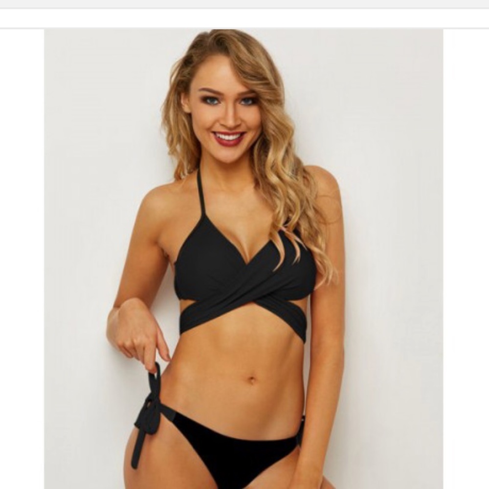 Beach Queen Black halter wrap bikini